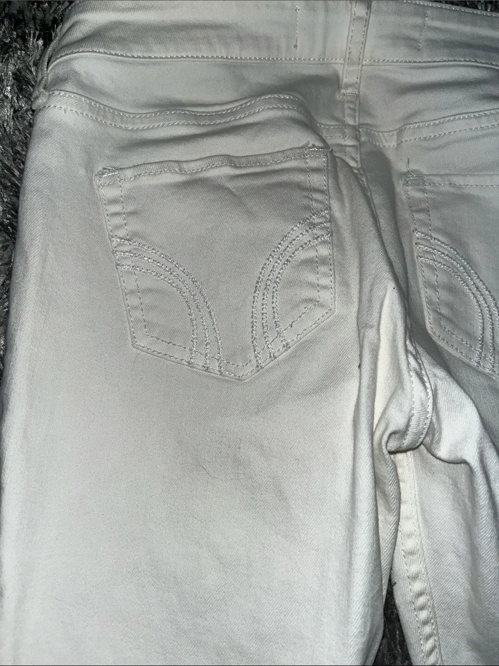 Hollister White Stretch Skinny Jeans - Picture 6 of 9